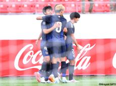 圧巻2発! U-19日本代表を白星発進に導いたFW神田奏真(12枚)