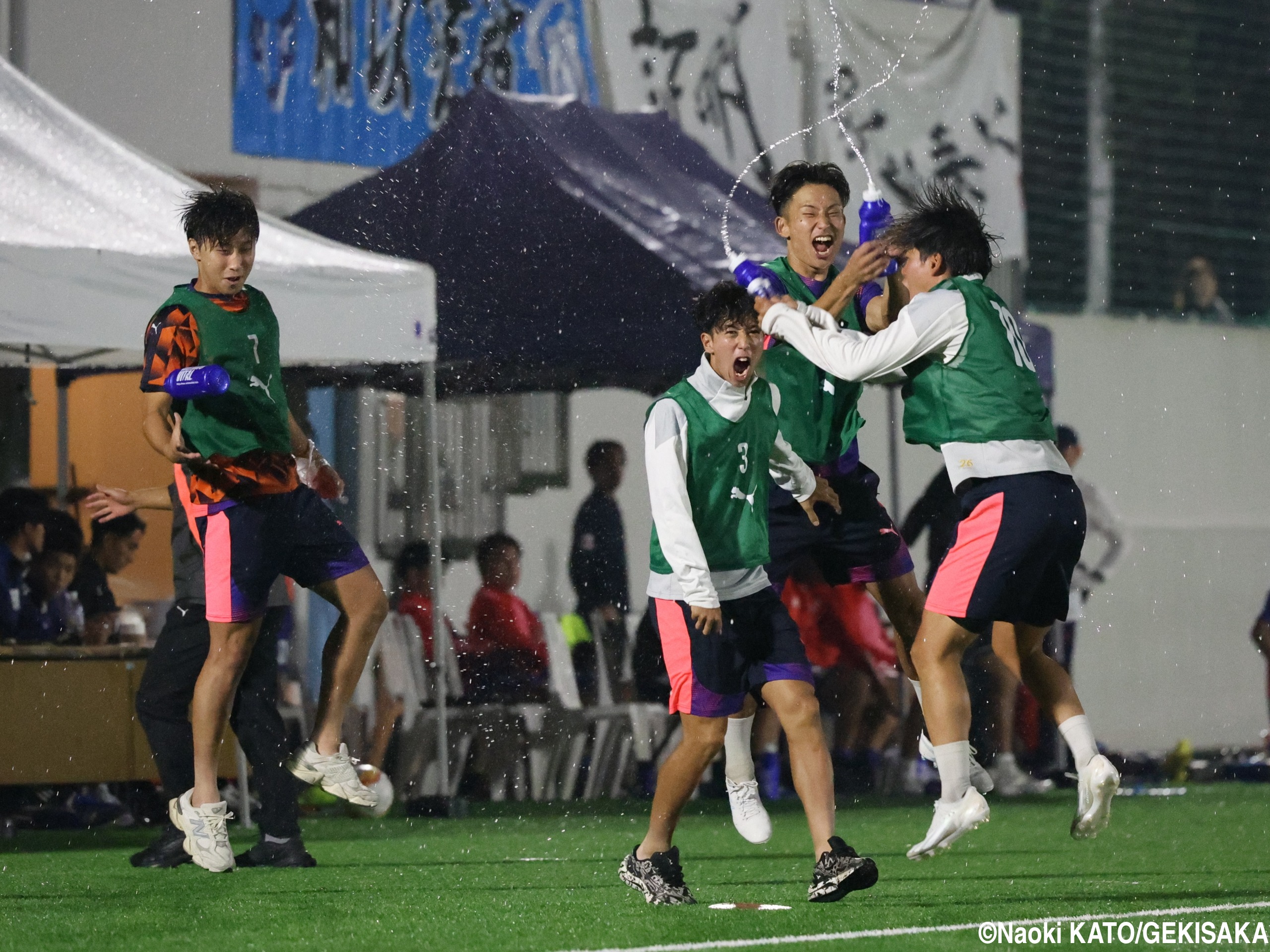 [関東2部]法政大が3発逆転勝利!! 日本体育大は2位キープも上位混戦状態に(20枚)