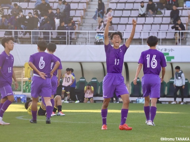 市立長野が県2連覇の松本国際を撃破! 前半3得点から試合巧者ぶり発揮…3年ぶりの決勝へ:長野