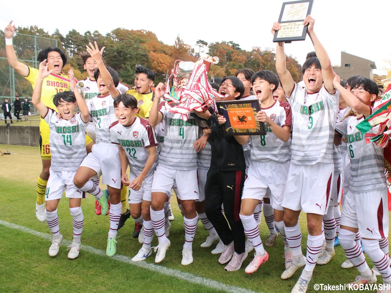 [選手権予選]プレッシャーをはねのけた尚志が4連覇達成!! 学法石川は堅守披露も頂点に一歩届かず(20枚)