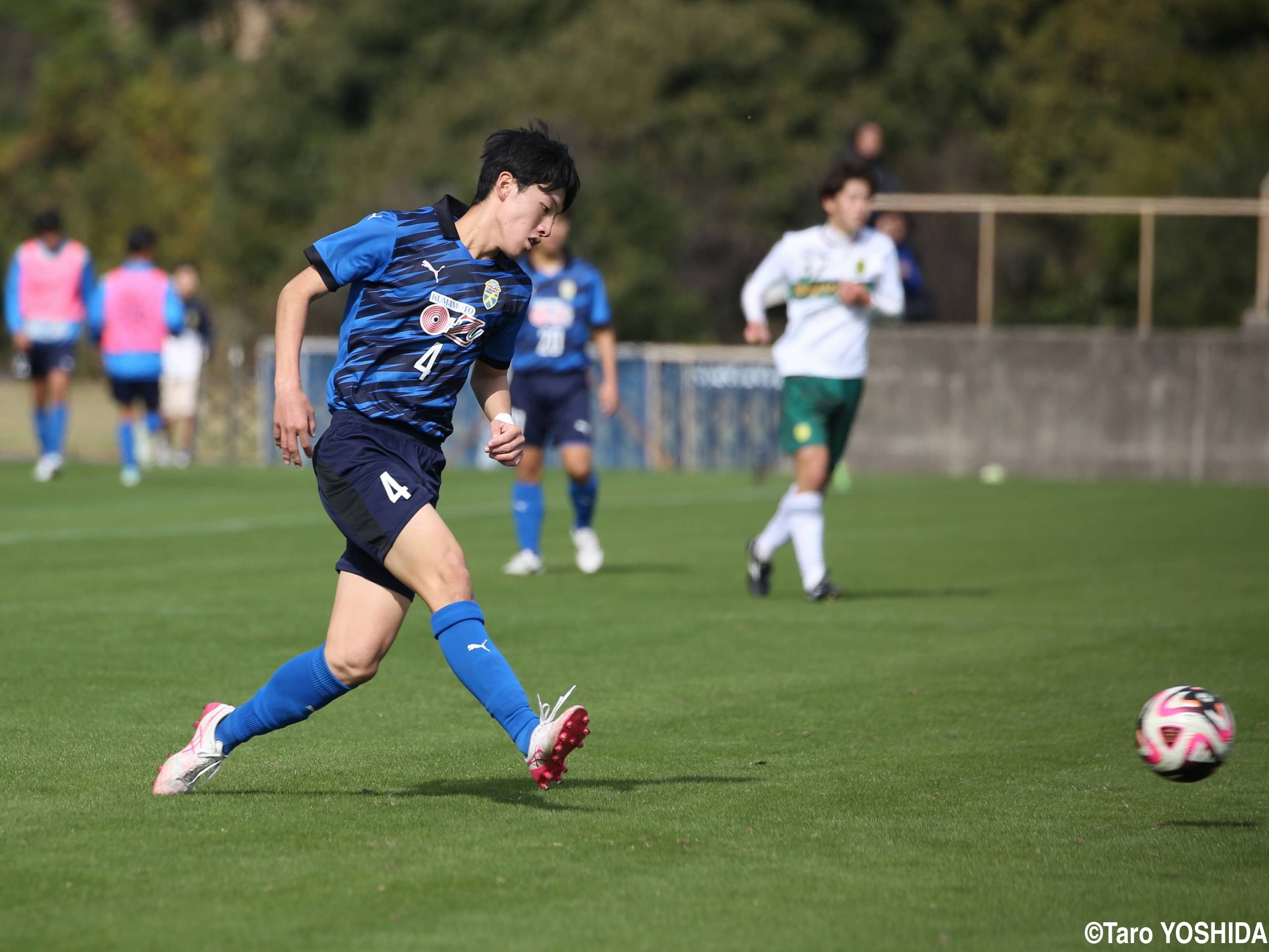 [プレミアリーグWEST]大津はU-17日本代表CB村上慶とGK村上葵の両2年生も優勝に貢献(7枚)