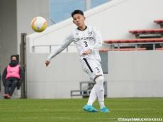 昨季内定の横浜FCでルヴァン杯も経験した東海学園大3年DF佐藤颯真、インカレは一発退場終幕「力不足を感じた」