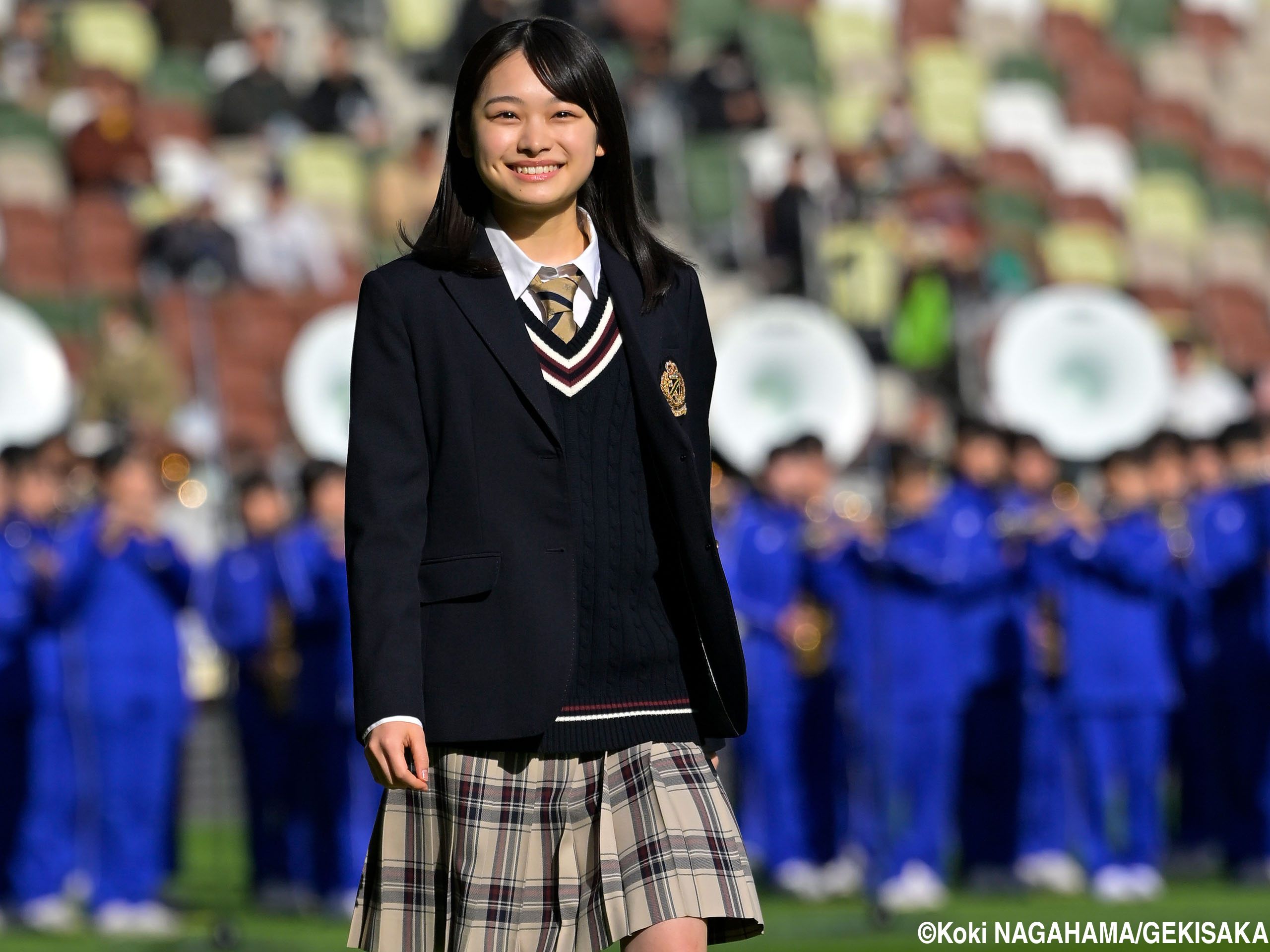 選手権開幕! 開会式では第20代目応援マネージャーの月島琉衣さんも行進(9枚)