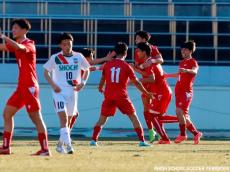 3枚替えで流れ引き寄せ、途中出場2選手がゴール!! 采配ズバリの東福岡、正智深谷に完封勝利で2回戦突破