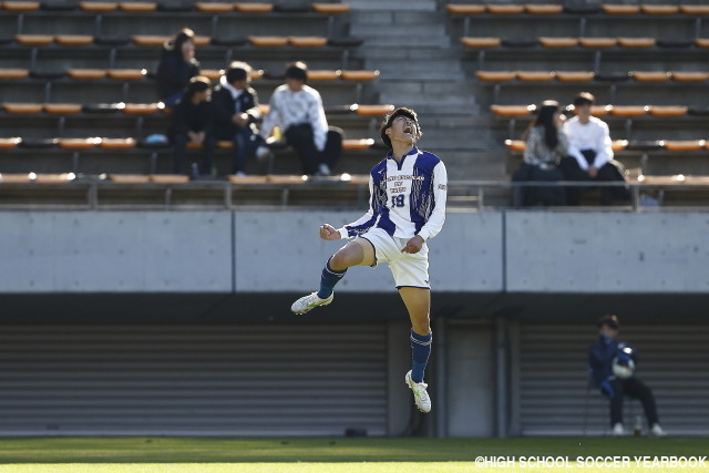 MOM4995]矢板中央FW加藤神人(3年)_「見えたら打て!」の選手権初