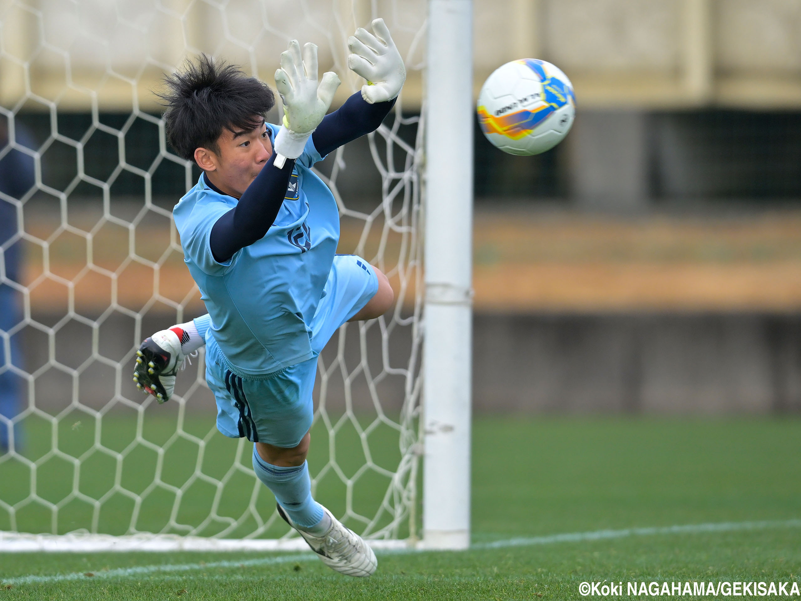 [NEW BALANCE CUP]鹿島学園が決勝進出。PK戦で日大藤沢を振り切る(10枚)