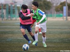 U-17日本代表DF咲本大(近大附)はU-17関西キャンプで自信を持って攻守。フィジカル強化、取り切る力も高めて高卒で「プロになりたい」