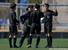 ユース審判員も合宿初戦!! 日本高校選抜候補とU-17日本高校選抜候補の試合を30分×9本担当(30枚)