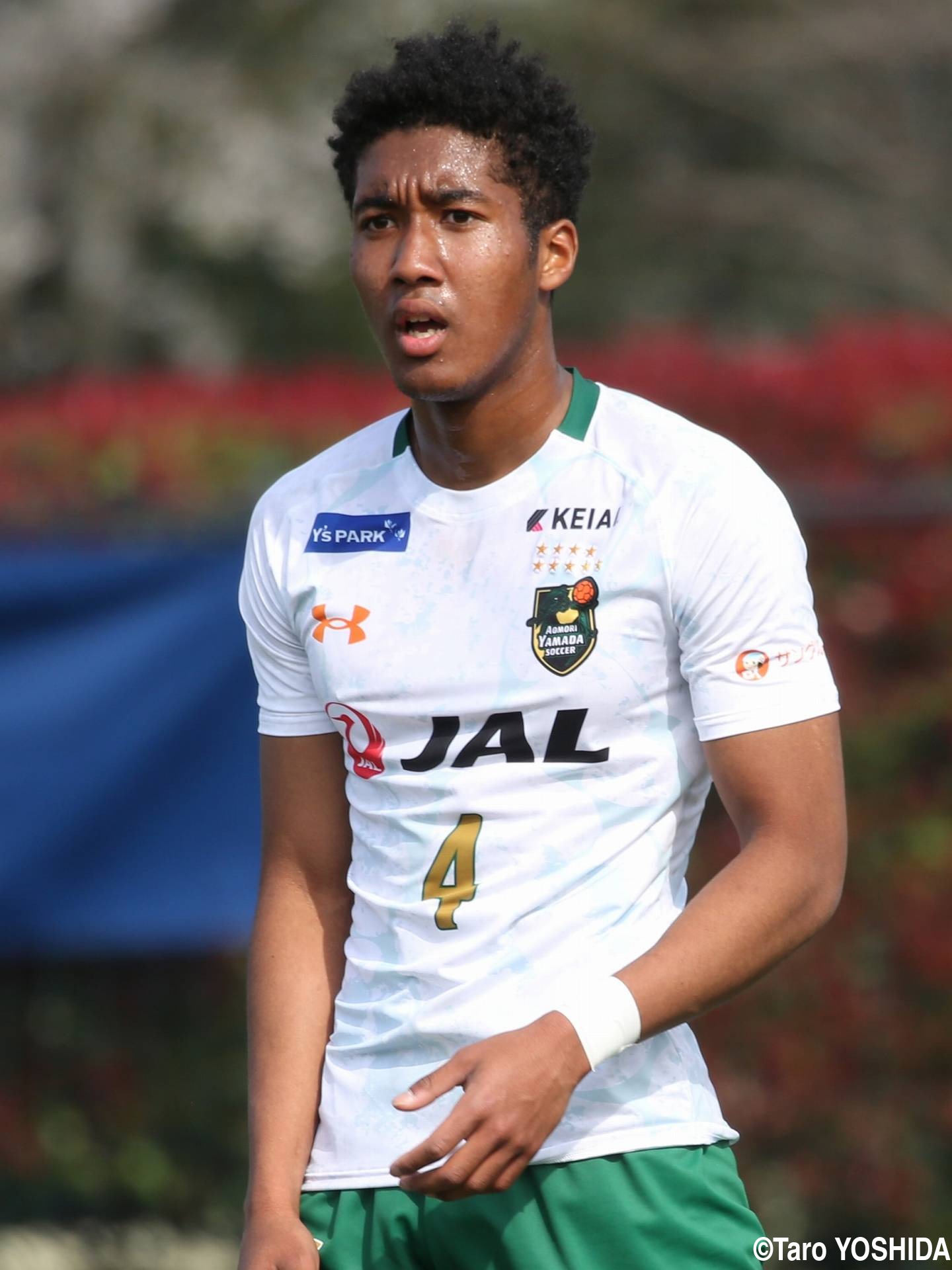 プレミアリーグEAST]U-18日本代表初選出が自信に。187cmCB月舘が