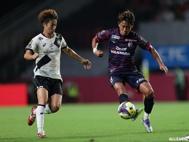 ヴィッセル神戸セレッソ大阪オンサイトカード　メタルカード大迫勇也選手香川真司選手 ヴィッセル神戸セレッソ大阪オンサイトカードメタルカード大迫