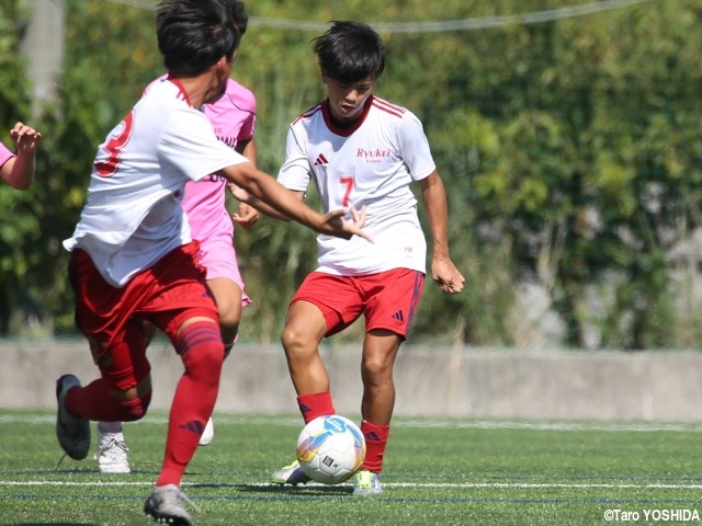 流経大柏 関東 ROOKIE LEAGUE]流経大柏はU-16全国切符かけたプレーオフへ。中盤