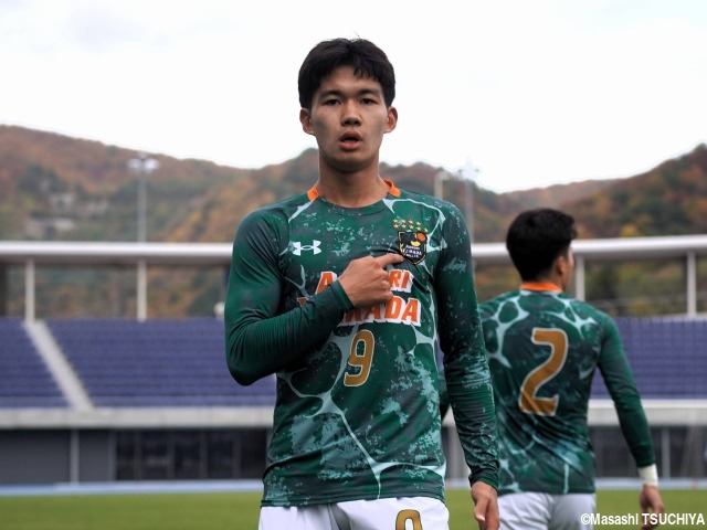 MOM5280]青森山田FW深瀬幹太(3年)_試合終盤に決勝点。「山田の9番」を