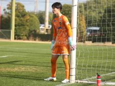 サッカー プレミアリーグEAST]プレミア初出場の青森山田GK佐竹が奮闘、2年生FW