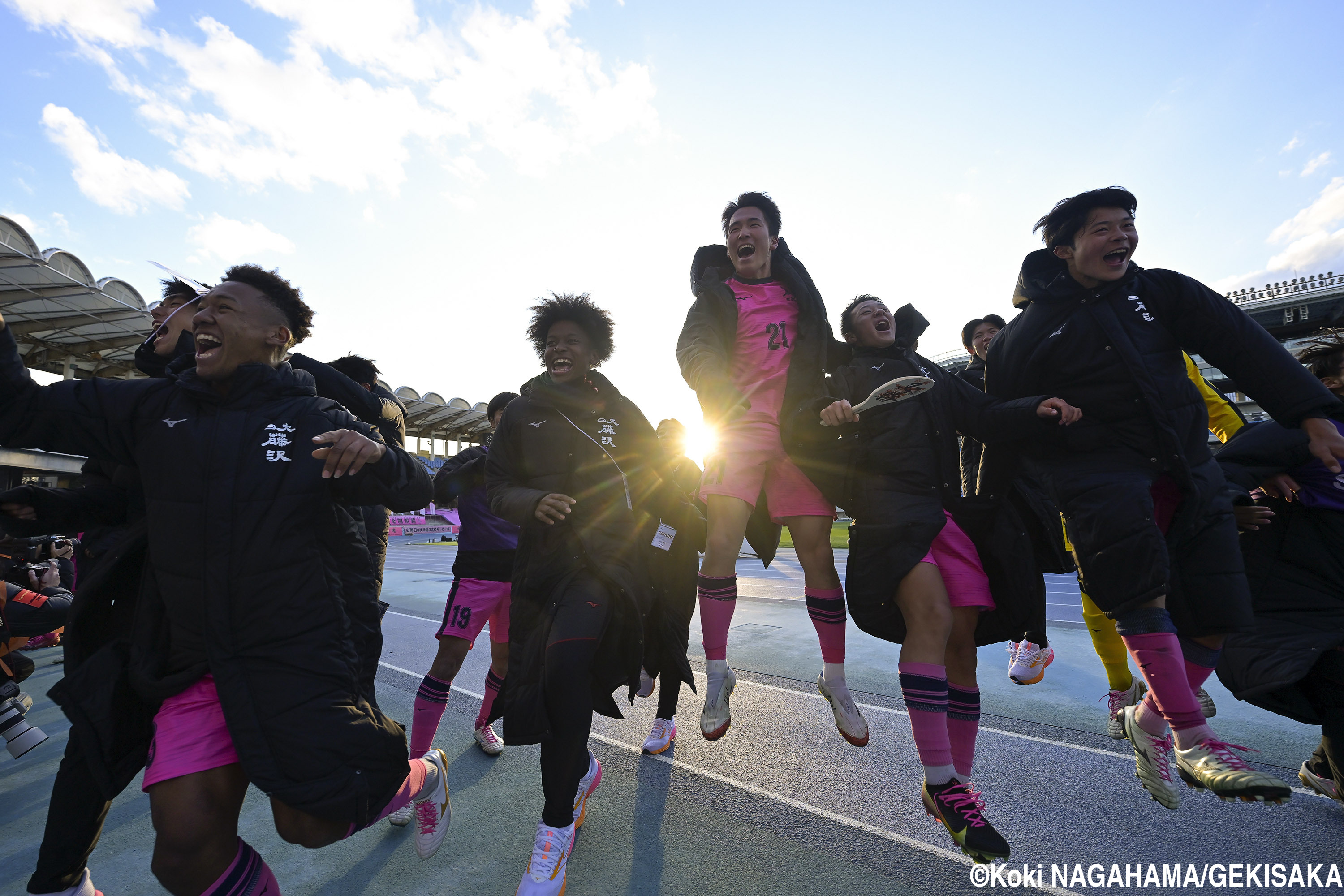 聖和学園上下セット選手権11番 (早い者勝ち) ドリブル軍団”にとどまら