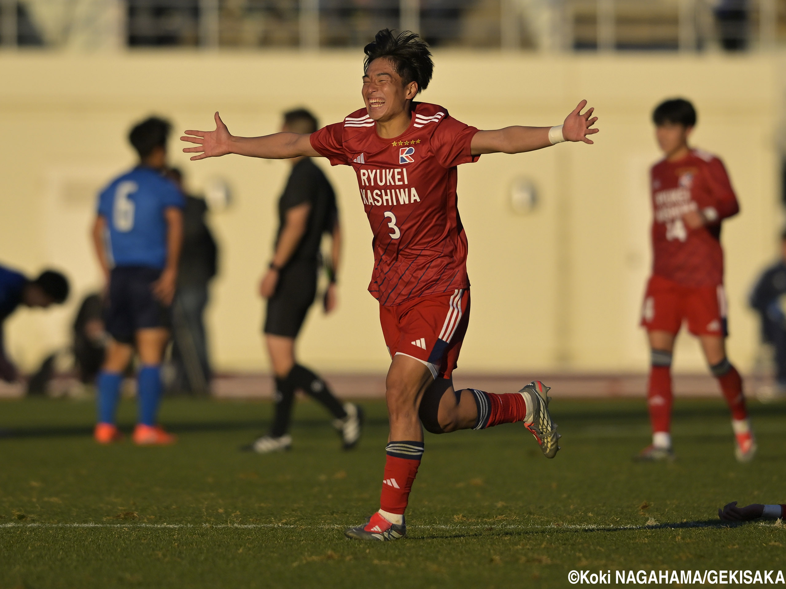 流経大柏移動着 公式】流経柏サッカー部オンラインショップ
