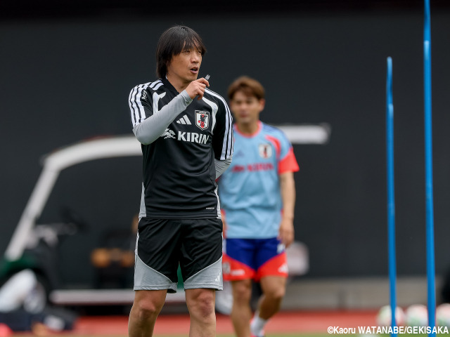 中村俊輔コーチの森保J初合流に選手も歓迎「もうアイドルなので