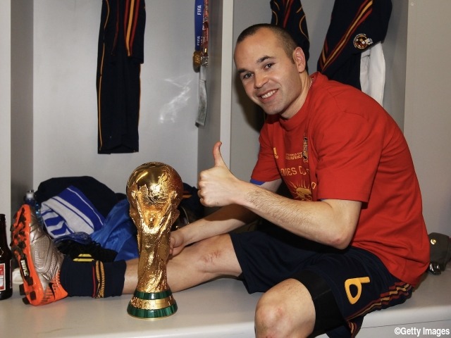W杯優勝メンバーのイニエスタ氏が現スペイン代表の選手起用に驚き