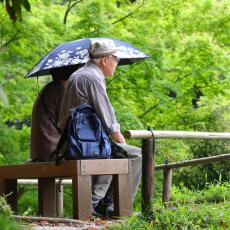 「玄関ドアの郵便受けに新聞がたまっている」は重要な情報【老親・家族 在宅での看取り方】