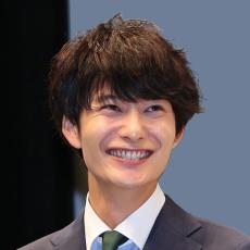 岡田将生が醸し出す「一歩引いた存在感」の神髄 「虎に翼」「ラストマイル」でも魅力随所に（金澤誠／映画ライター）