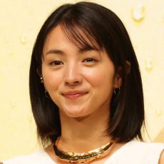 「ラストマイル」興収50億円の大ヒットでも…満島ひかり初の「最優秀主演女優賞」を阻む長澤まさみの存在