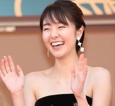 唐田えりか『極悪女王』での開眼に《東出昌大 唯一の功績》との皮肉も…鬼気迫る髪切りデスマッチ