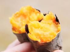 焼き芋は寒い季節に欠かせないスーパーフード…おいしさの秘密は「デンプンの糖化」【時間栄養学的「気になる食品」】