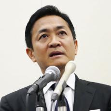 国民民主党・玉木代表が元グラドルとの隠密不倫を認め陳謝…会見で“勝負ネクタイ”消え、目もうつろ