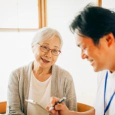 心肺停止となったとき蘇生処置を行うかどうか…患者の意思を優先【老親・家族 在宅での看取り方】