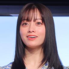 橋本環奈「おむすび」浮上の足を引っ張るギャル衣装のダサさ…「カムカム」「ばけばけ」も逆風に