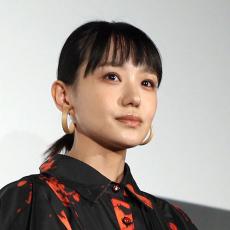 「あのクズを殴ってやりたいんだ」は奈緒の自然体の演技が効いている（碓井広義／メディア文化評論家）