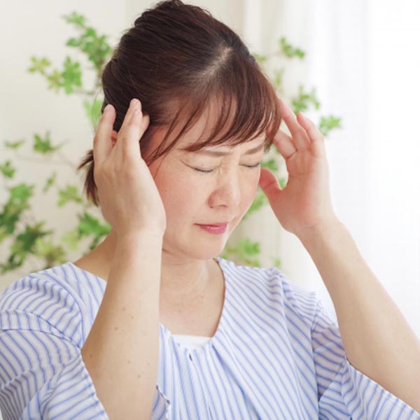 45度の角度で…めまい軽減
