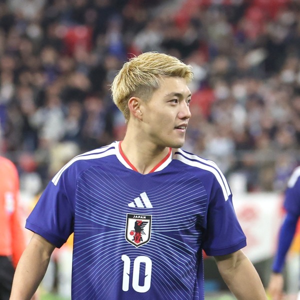 日本代表のW杯快進撃のウラにFW堂安律の大変身！「オレがオレが」を