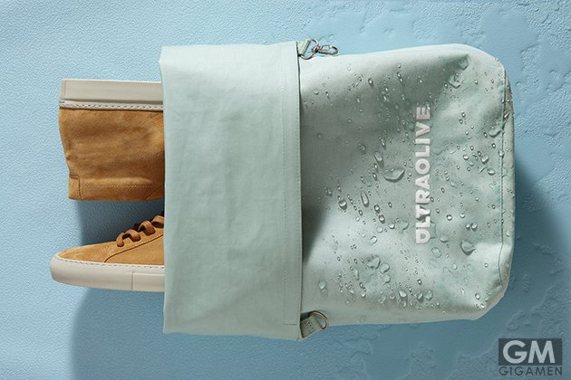 濡れたシューズは「Ultraolive Taped Seam Dry Bag」の中に！