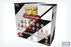 サッカー代表監督候補のレジェンドも？　Panini Football League最新弾を箱買い！