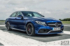 「メルセデスAMG C63」を堪能しよう