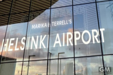 空港名の頭に好きな名前を表示できるイベントが開かれる　フィンランド