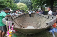 タイ中部ウタラディット県で旧日本軍の船が発見される