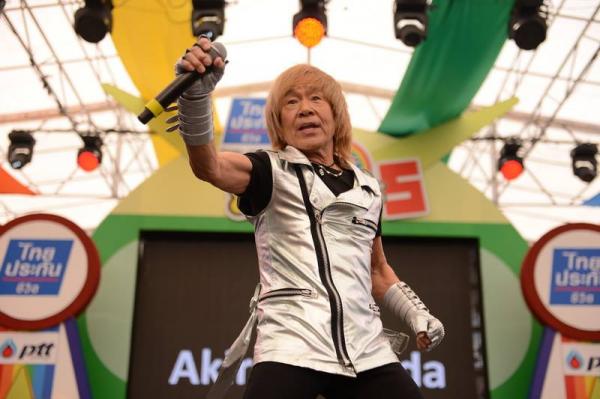 串田アキラを始めとする人気アニソン歌手がタイで熱唱！ 