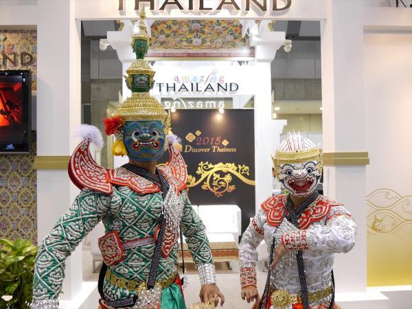 ツーリズムEXPOジャパン2015で、タイ国政府観光庁は仮面舞踏劇「コーン」を上演