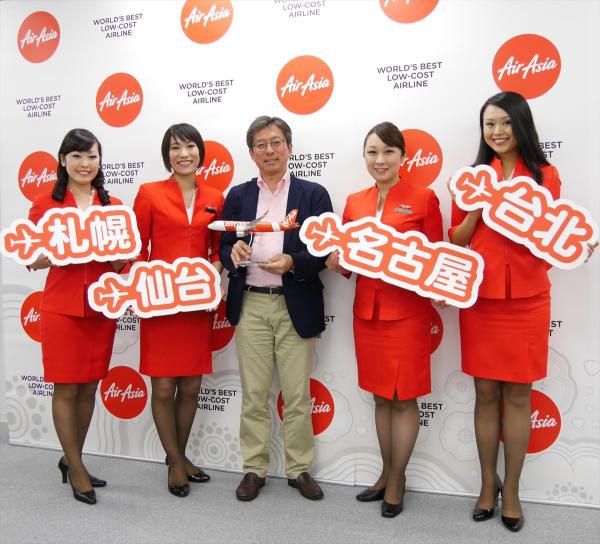 エアアジア・ジャパン、初号機・エアバスA320をメディアに公開ー中部国際空港