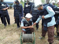 【カンボジア】イラクから地雷除去の視察団―JICAカンボジア事務所