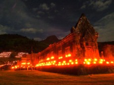 【ラオス】南部の世界遺産ワット・プーのフェスティバルが18日から開催