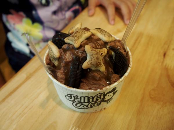 【タイ】アイスクリーム・サイマイという新しいデザート
