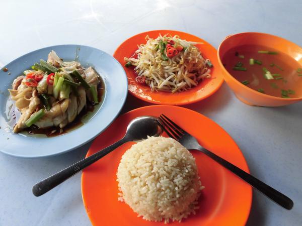 【マレーシア】チキンと、もやしが美味しいグルメの街イポー