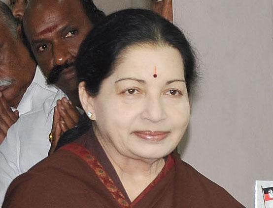 【インド】国民的女優から州首相へ　タミル=ナドゥ州ジャヤラリサー首相死去