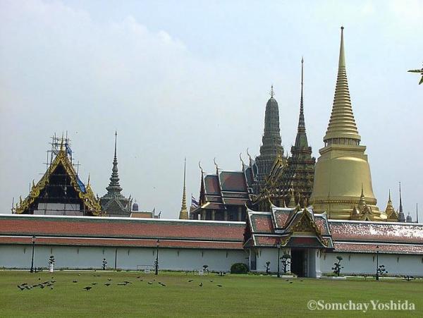 【タイ】プミポン前国王の葬儀で王宮など一時閉鎖へ