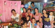 大人になっても「誕生日会」は、賑やかに祝いたいフィリピンの習慣