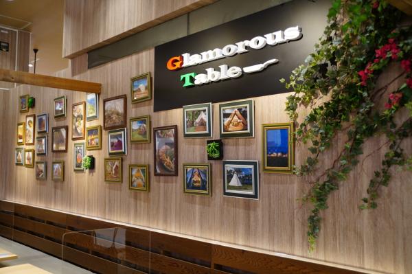 タイでも人気のグランピングをテーマにしたカフェ「グラマラステーブル」がオープン
