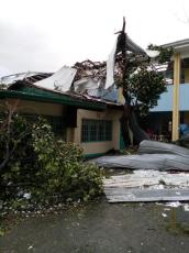 フィリピン台風、死者100人越え