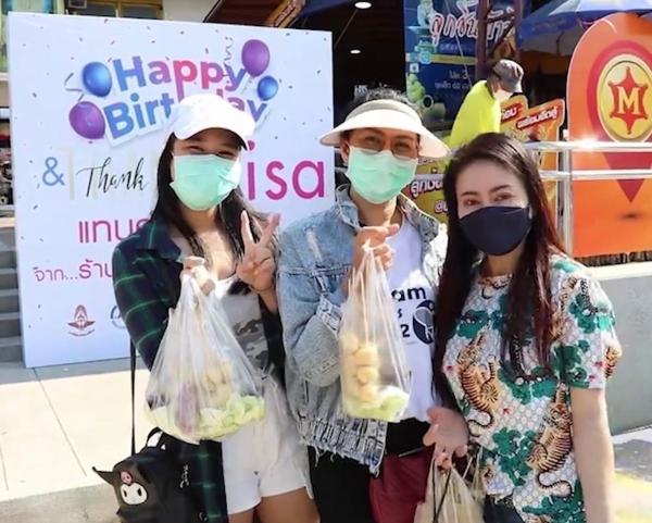 【タイ】BLACKPINKリサ「感謝の肉団子」誕生日に故郷のファンに！